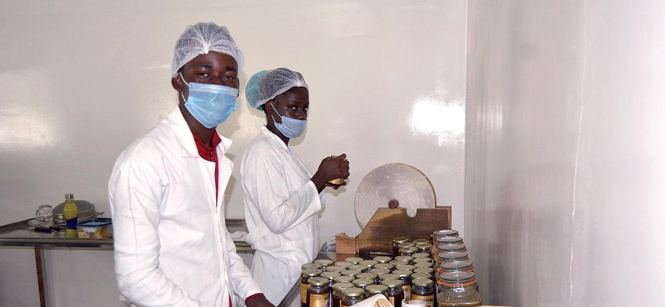 Maxmel Honey factory in Huambo.