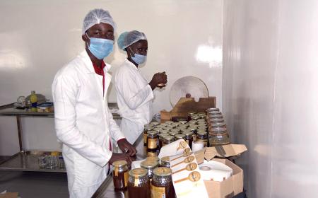 Maxmel Honey factory in Huambo.
