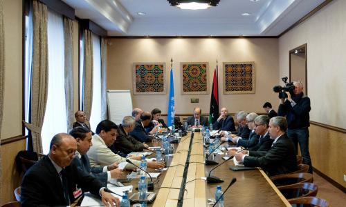 Participants at the Libya dialogue, Palais des Nations, Geneva, on 27 January 2015. UN Photo/Jean-Marc Ferré