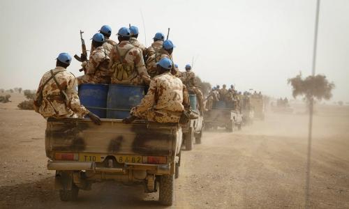Des Casques bleus tchadiens déployés au sein de la MINUSMA dans le nord du Mali. Photo : MINUSMA / Marco Dormino