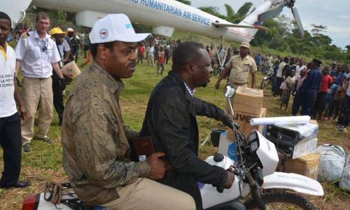 Des représentants du Ministère de la santé de la République démocratique du Congo (RDC), de l’OMS et de l’UNICEF arrivent à Likati, l’épicentre de l’épidémie d’Ebola (archives). Photo OMS région Afrique