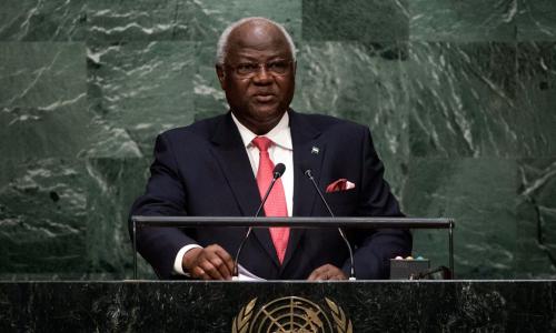 President Ernest Bai Koroma of Sierra Leone addresses the general debate of the General Assembly’s seventieth session. UN Photo/Cia Pak