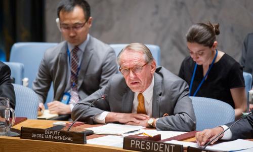 Le Vice-Secrétaire général des Nations Unies, Jan Eliasson, lors d’une réunion du Conseil de sécurité de l’ONU. Photo : ONU / Rick Bajornas
