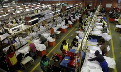 The Shining Century Textile company in Maseru, Lesotho.  Photo: World Bank/John Hogg