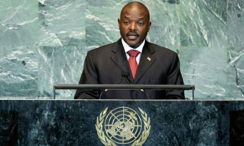 Rais Pierre Nkurunziza wa Jamhuri ya Burundi, akihutubia kikao cha 66 cha Mkutano Mkuu wa Umoja wa Mataifa mnamo Septemba, 2011.