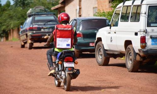 Placed at the centre of their national or local business ecosystem, the consular chambers¹ in Africa have effectively been mobilized to mitigate the effects the COVID-19 pandemic has on businesses.