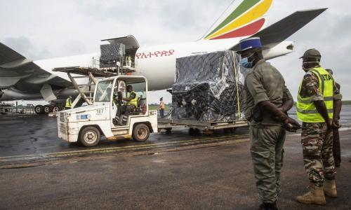 Mapokezi ya vifaa vya uchaguzi kwenye mji mkuu wa CAR, Bangui.