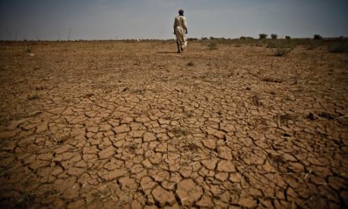 Arid soils in Mauritania are some of the effects of climate change. Photo: Oxfam/Pablo Tosco