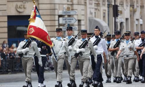 Défilé de troupes françaises, par Luc Lagarde/Flickr