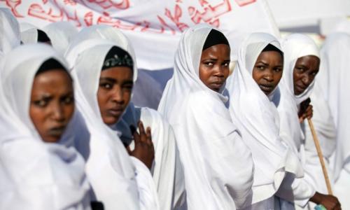 Students from the Midwifery School of El Fasher, North Darfur, commemorate International Women’s Day. Photo: UN Photo/Albert González Farran