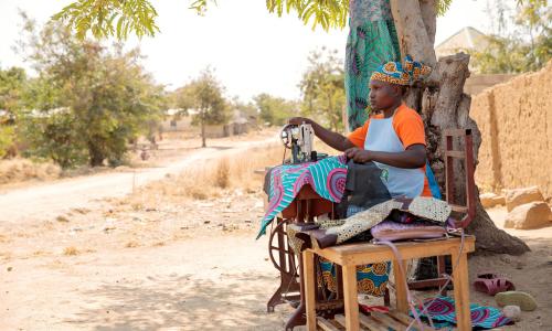 Marie-Noelle mwenye miaka 22, mjane mwenye watoto watatu na manusura wa ukatili wa kingono DRC, ni m