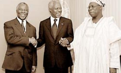 In Monterrey: South African President Thabo Mbeki, UN Secretary-General Kofi Annan and Nigerian President Olusegun Obasanjo.  Photo : ©United Nations